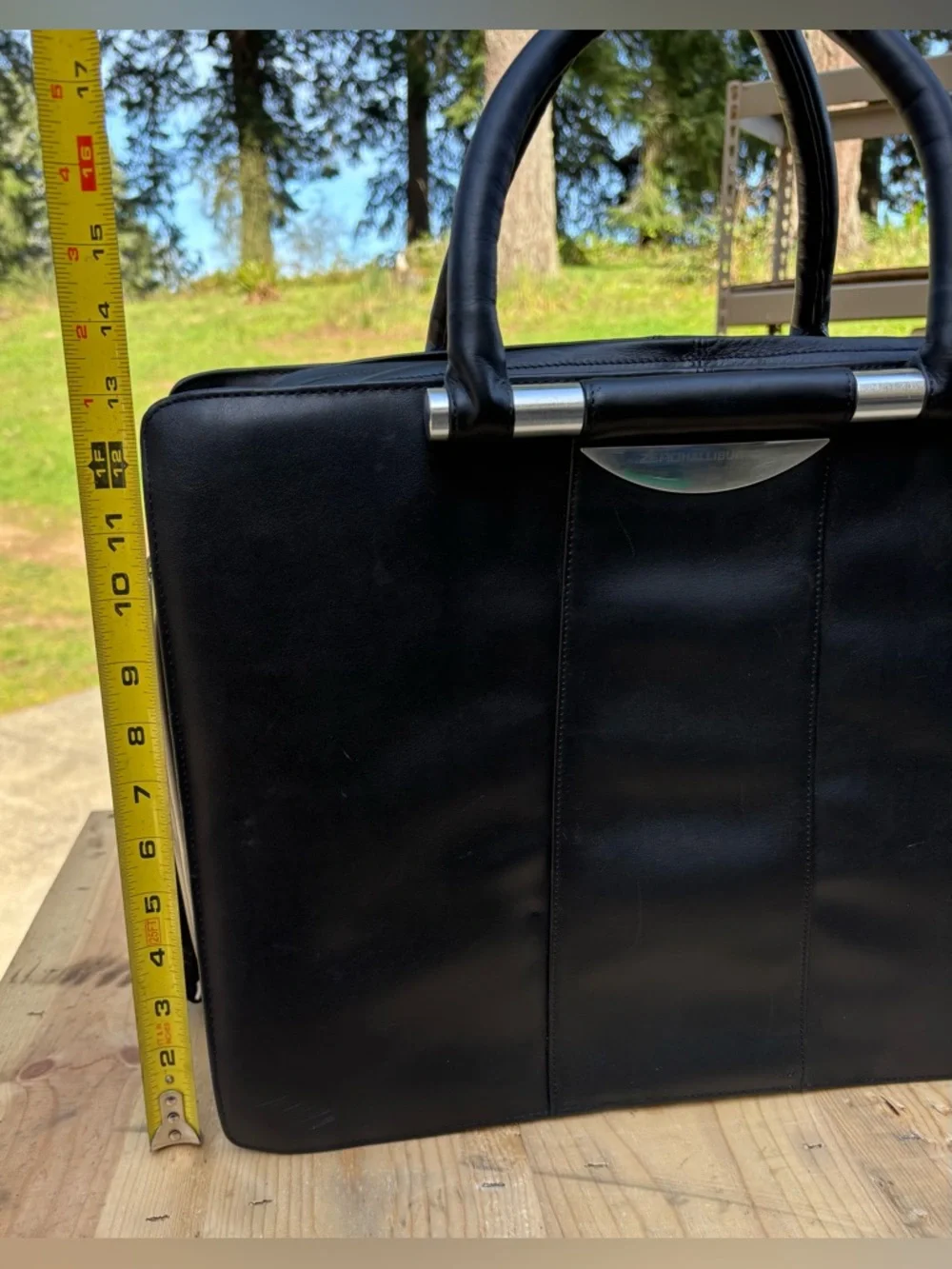 Zero Halliburton Black Leather 17” Expandable Briefcase Business Bag